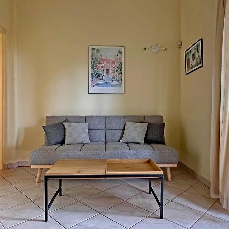 Villa Serena Nisaki  Esterno foto