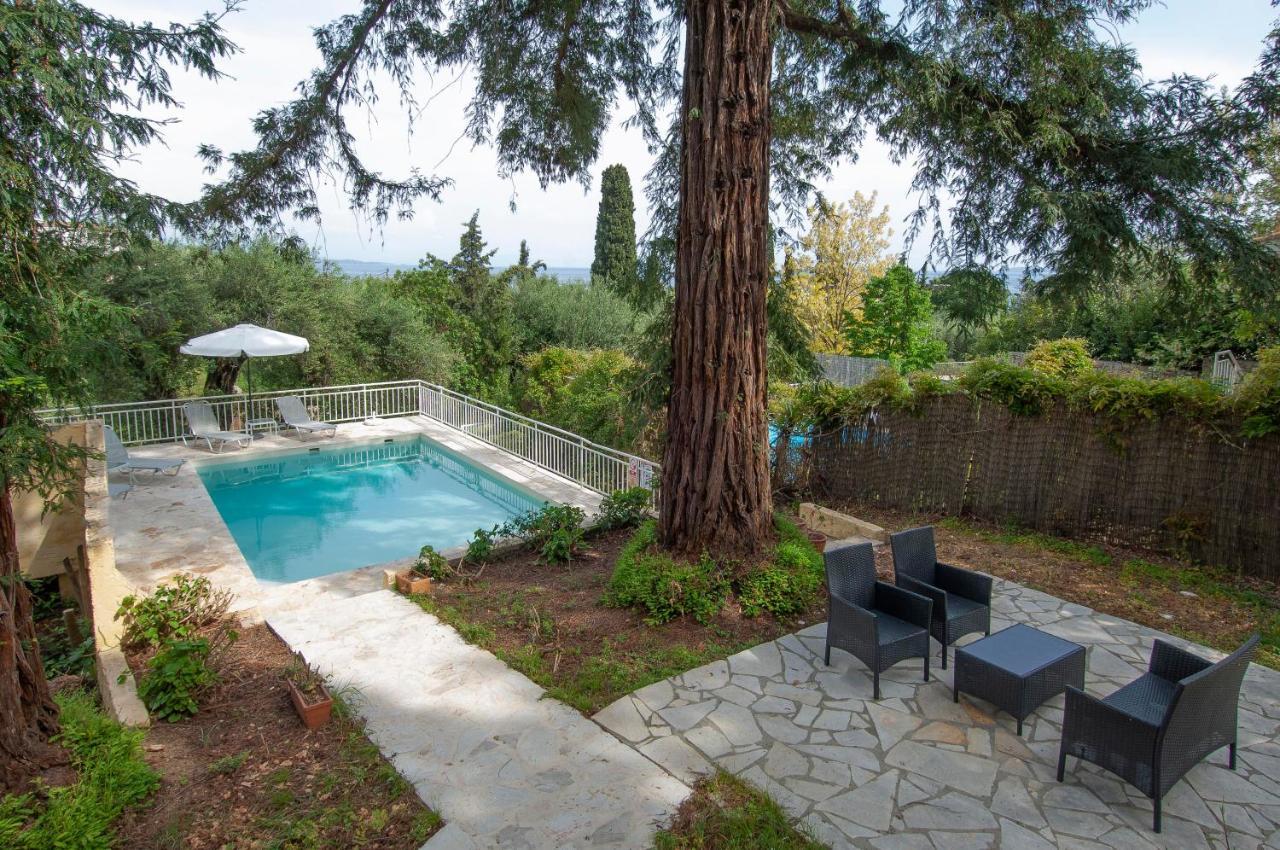 Villa Serena Nisaki  Esterno foto